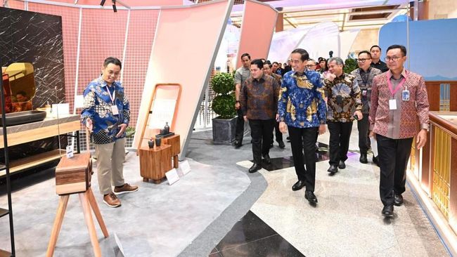 Presiden Memberikan Pujian untuk Produk UMKM di EXPO(RT) BRILIANPRENEUR 2023