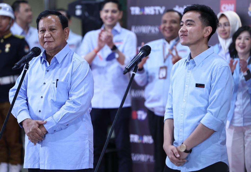 Prabowo-Gibran Mendominasi: Memimpin dalam Elektabilitas Menurut Survei Terbaru