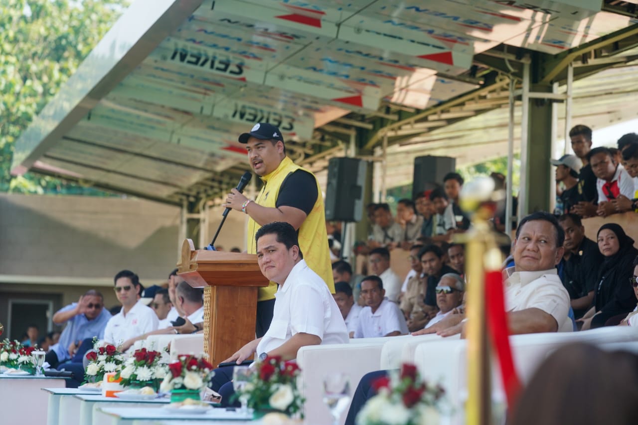 Menteri Pemuda dan Olahraga Memberikan Penghormatan atas Kontribusi Prabowo dalam Pengembangan Sepak Bola