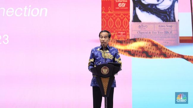 Jokowi Memuji UMKM Expo Brilianpreneur yang Sangat Terorganisir