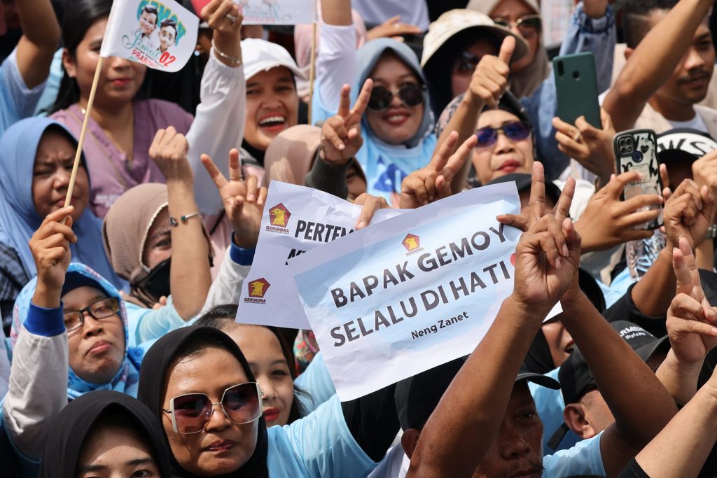 Prabowo Bertemu Puluhan Ribu Warga Subang, Tegaskan Komitmen Perjuangan untuk Rakyat