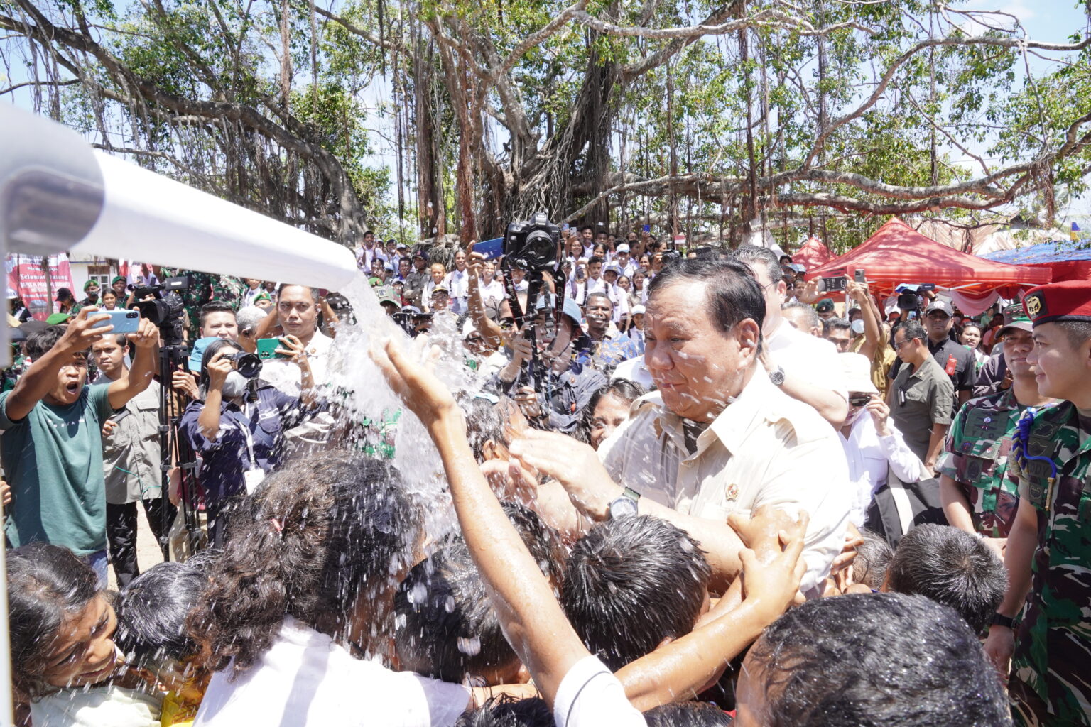 Dedikasi Prabowo Subianto dalam Bidang Kemasyarakatan dan Kemanusiaan