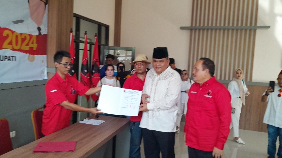 Kepala Dinas PUPTR Mendaftar Sebagai Calon Bupati Pangandaran 2024