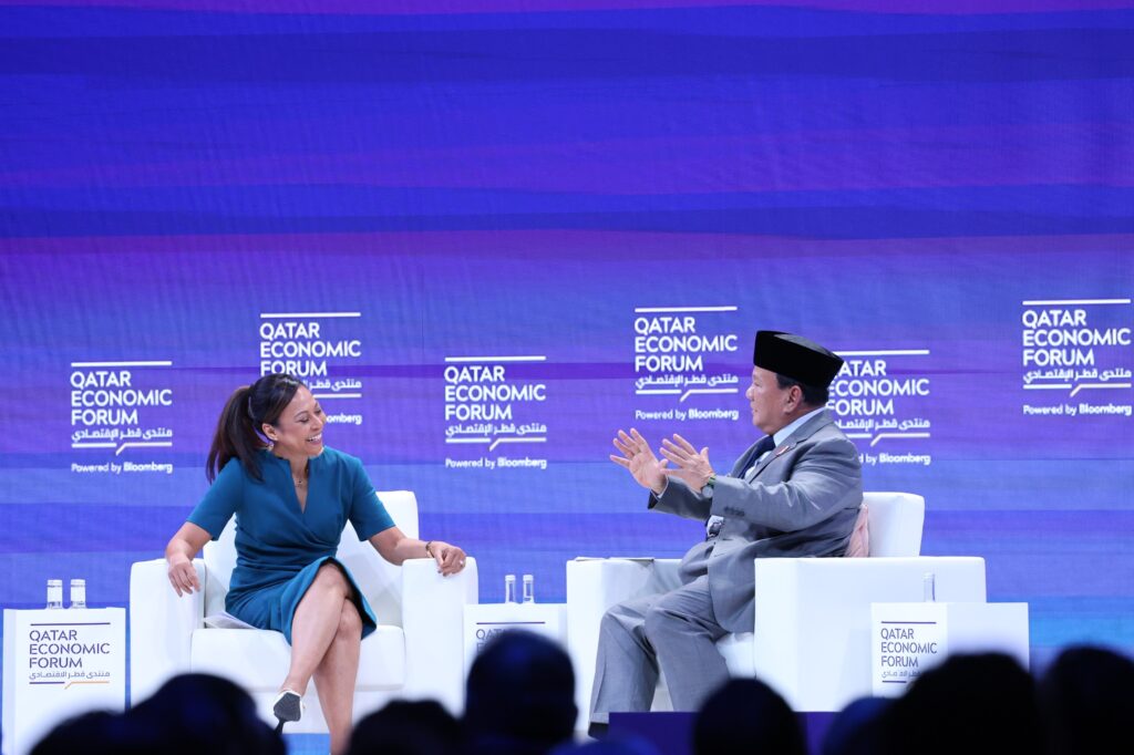 Prabowo Subianto Berikan Penjelasan Lengkap tentang Demokrasi dalam Kepemimpinannya, Dapat Meraih Apresiasi di Qatar Economic Forum