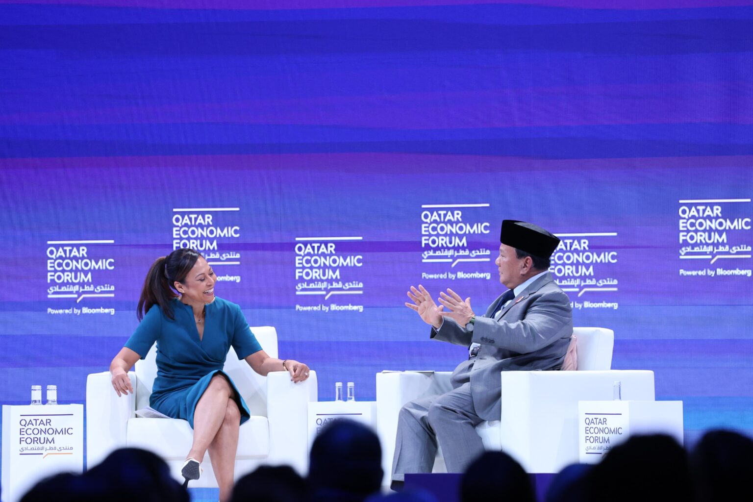 Prabowo Subianto Memberikan Penjelasan Komprehensif tentang Demokrasi dalam Kepemimpinannya, Meraih Apresiasi di Qatar Economic Forum