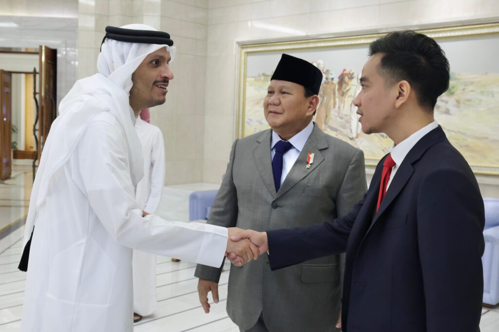 Prabowo Subianto dan Gibran Rakabuming Raka Bertemu dengan Emir Qatar dan PM Qatar, Bahas Kolaborasi dan Situasi di Gaza