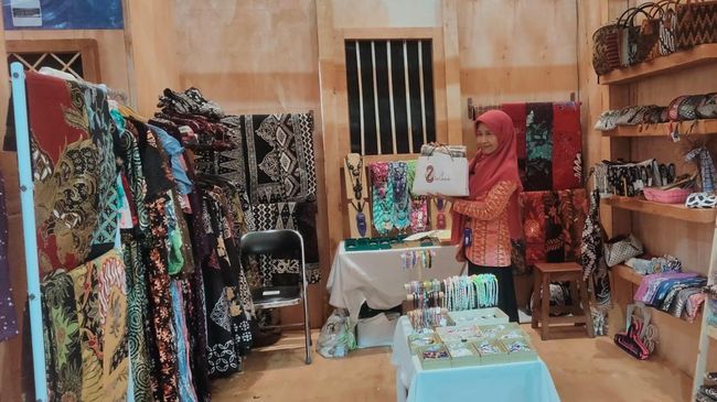 Zialova Batik Diakui Sebagai Produsen Terfavorit di Pekalongan berkat Dukungan KUR BRI