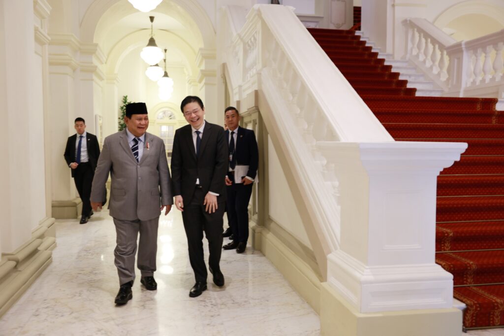 Prabowo Subianto Meets Singapore’s Newest Prime Minister, Extends Congratulations and Talks Defense Collaboration