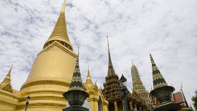 Pangeran Thailand Terkena Kudeta, Menjadi Tukang Kebun di Bandung Indonesia