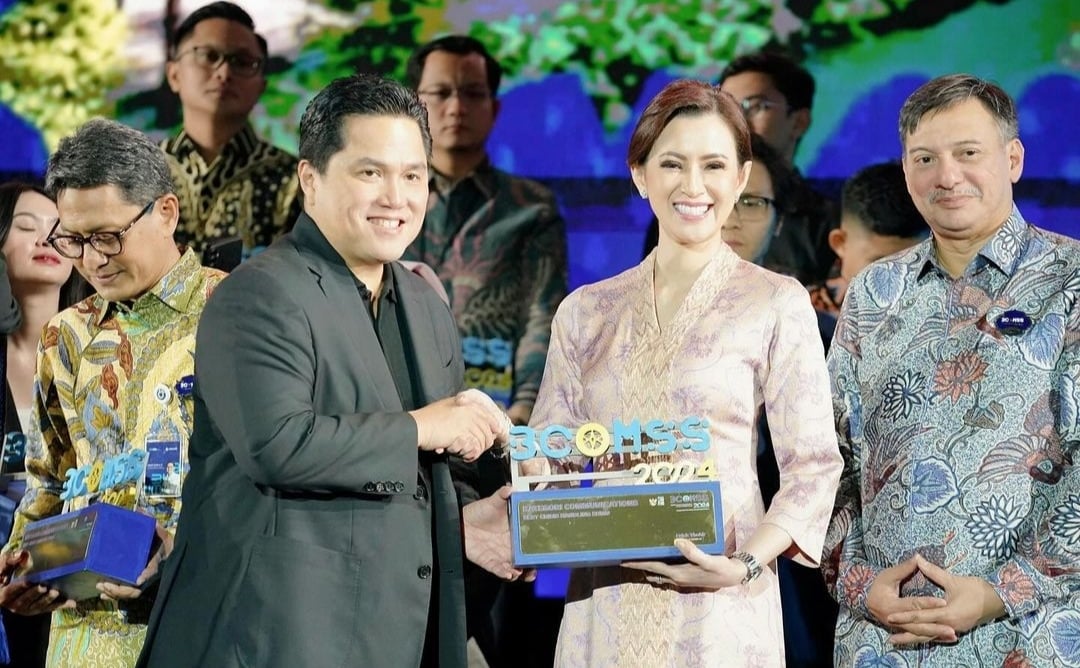 Erick Thohir Ditekan untuk Memecat, Direktur Utama Bank Mandiri Alexandra Askandar Dituduh sebagai Korban Pelanggaran HAM