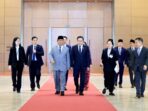 Prabowo Subianto Meets Vietnam’s Prime Minister, Shows Respect for Vietnam’s Independence Struggle