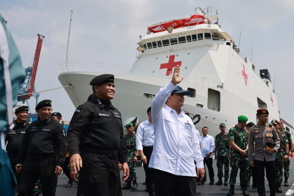 55 Kapal Perang dan 25 Pesawat Militer Ditampilkan dalam Pameran Angkatan Laut Indonesia yang Spektakuler