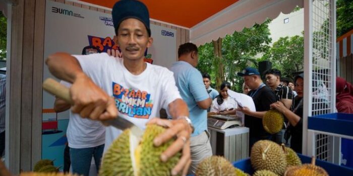 Pemberdayaan BRI Membuat Petani Durian di Pekalongan Semakin Maju